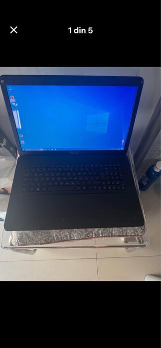 Laptop Asus ecran mare 6 Gb ram eindows 10 bateria tine incarcator