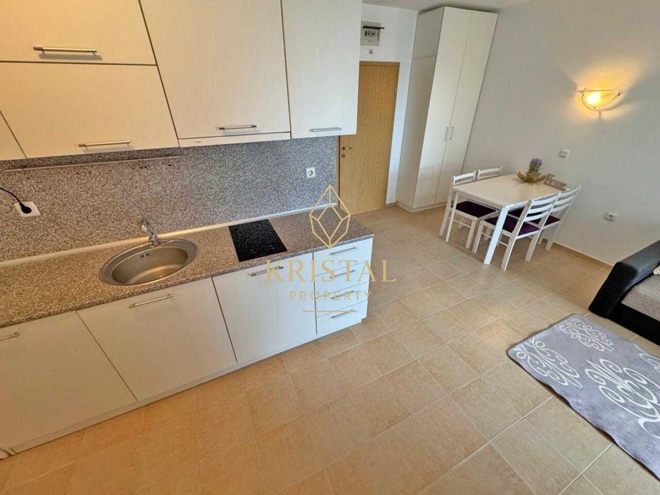 Продава се Двустаен апартамент в к.к. Слънчев бряг - 50 кв.м за 1490 €/кв.м - Снимка #5