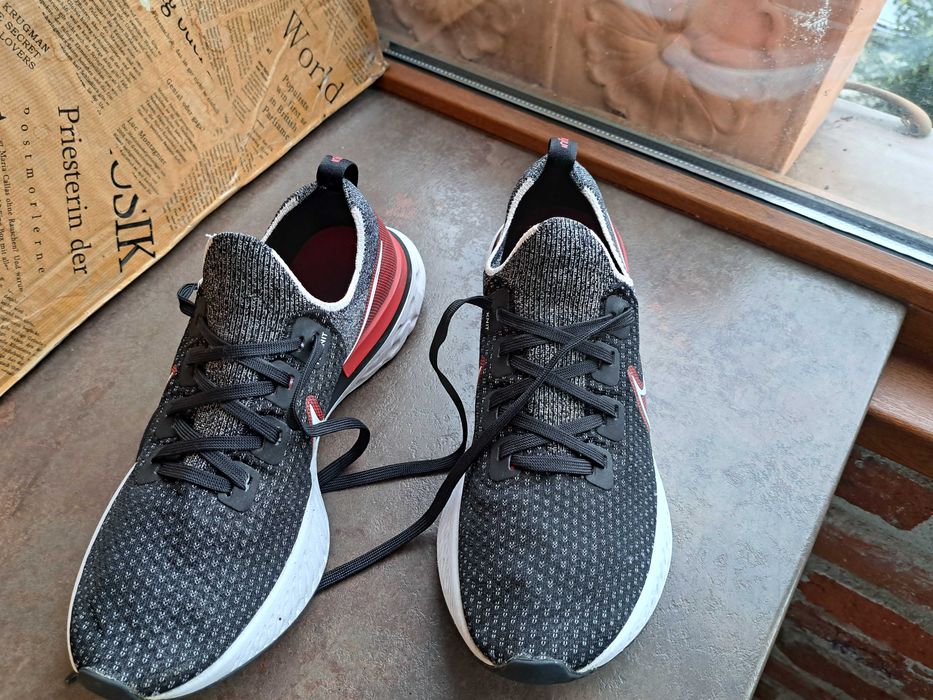 мъжки спортни обувки,маратонки,кецове,ном.44 Nike-като Нови,найк