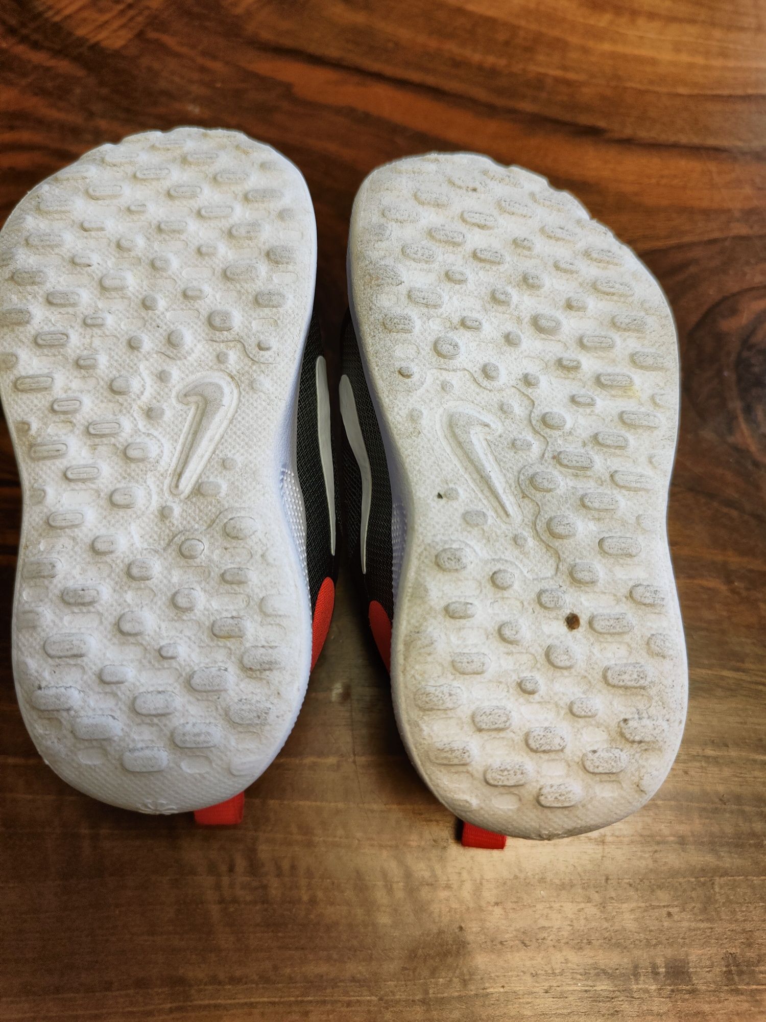 NIKE Бебешки маратонки за момче за 2-3 г. размер 22, UK 5.5, 12 см