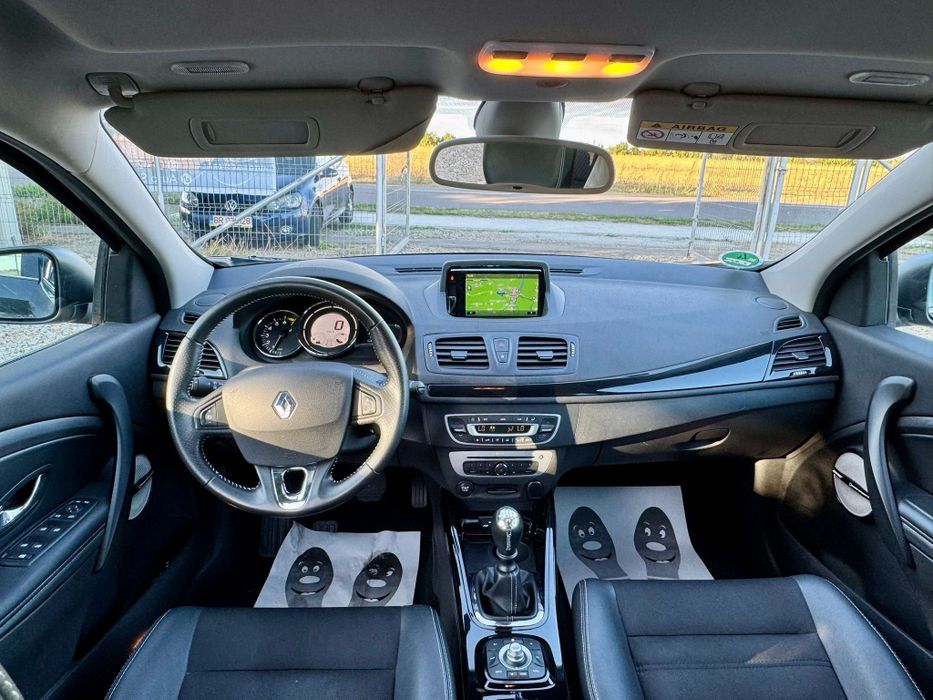Renault Megane bose edition ( 2015 EURO 5 )