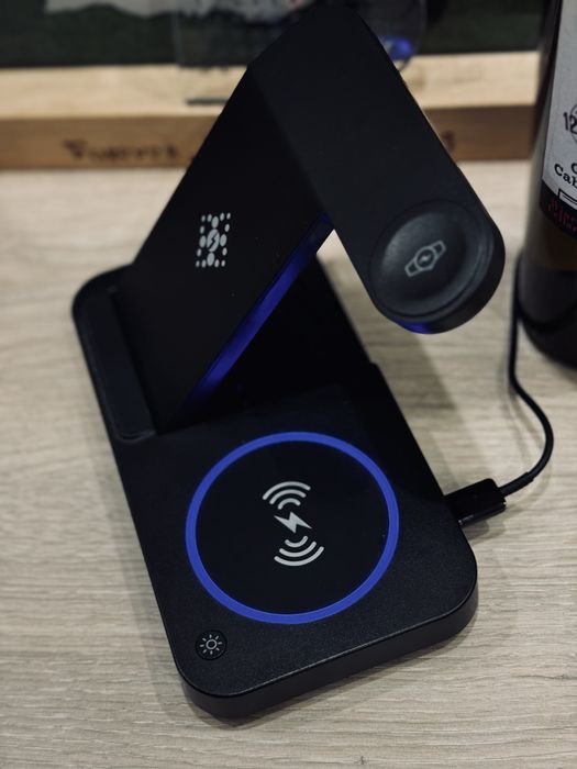 Безжична зарядна станция 3в 1 за телефон, часовник(Samsung) и слушалки