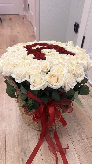 свежие розы 101 с буквой А