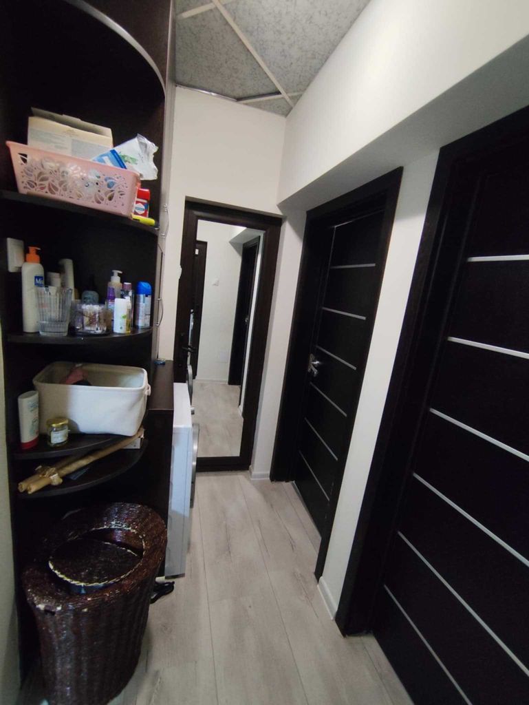 Продава се Тристаен апартамент в Добрич, Център - 100 кв.м за 1199 €/кв.м - Снимка #7