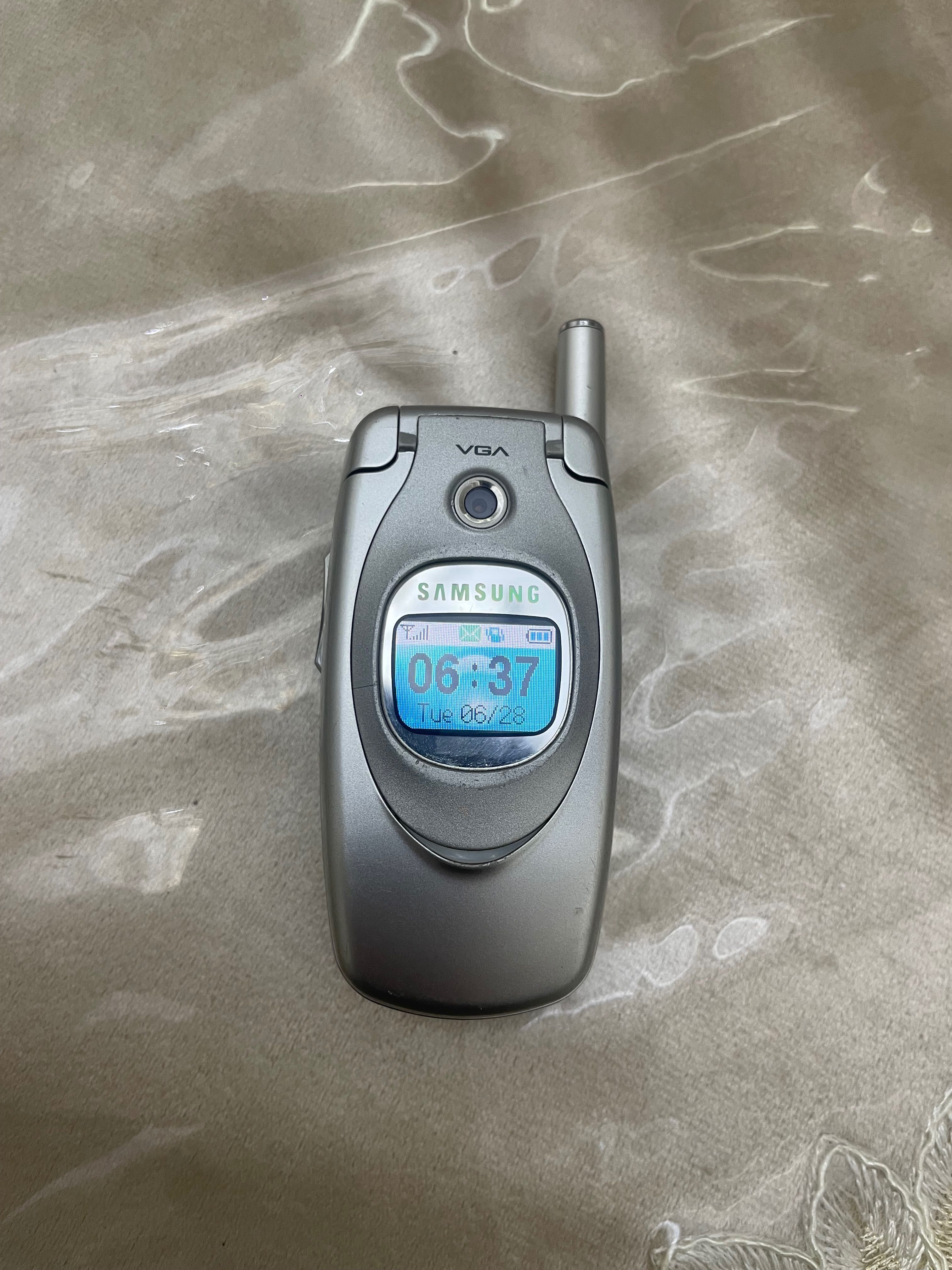 Samsung E600 ретро
