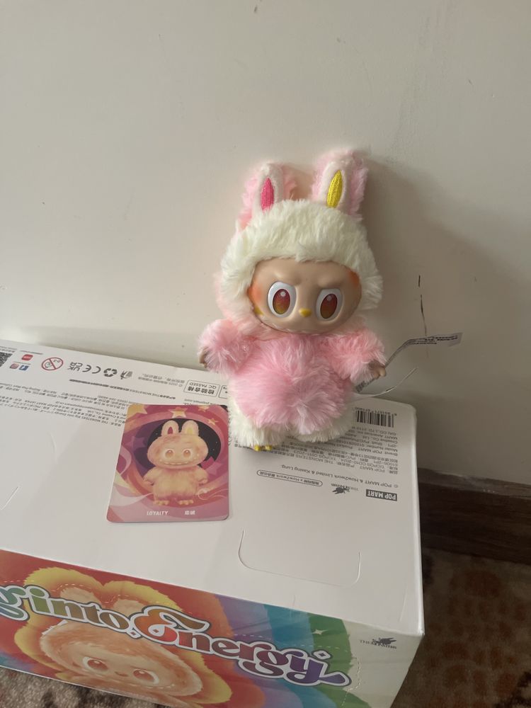 Labubu 100% оригинално