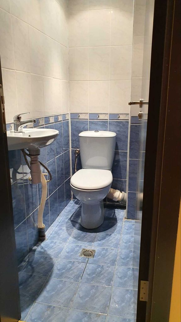Продава се Тристаен апартамент в Русе, Център - 123 кв.м за 1301 €/кв.м - Снимка #8