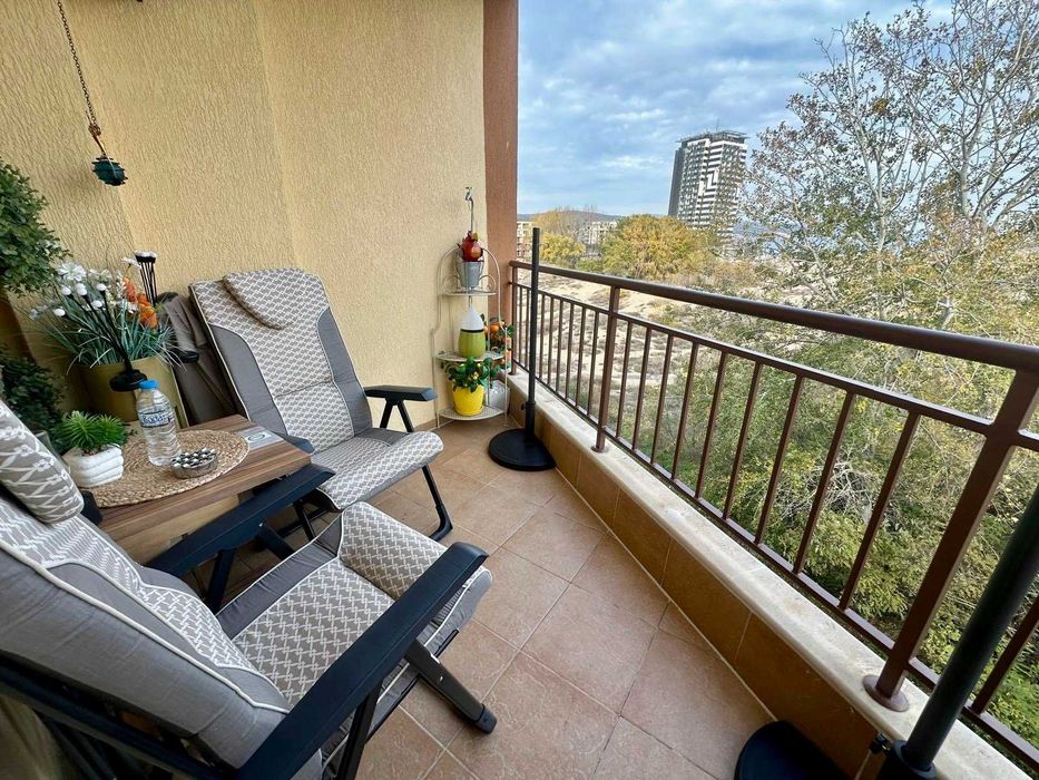 Продава се Двустаен апартамент в к.к. Слънчев бряг - 60 кв.м за 2332 €/кв.м - Снимка #12