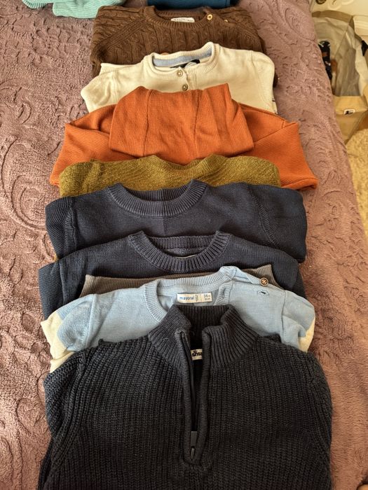 Vand 8 pulovere 98-104 cm (3-4 ani)