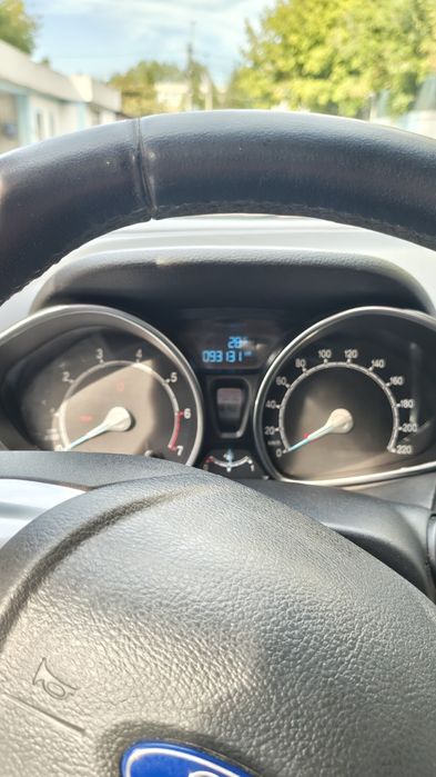 Ford B Max 2013 93000km