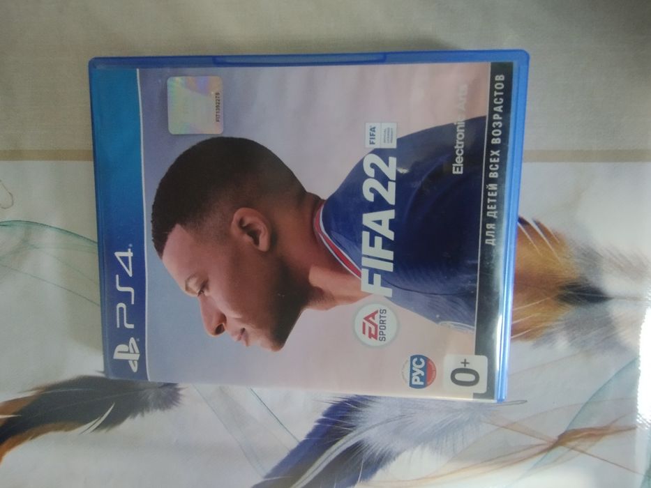 Продам Диск FIFA 22