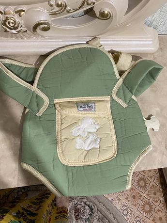 Продам рюкзак-кенгуру для переноски ребёнка.