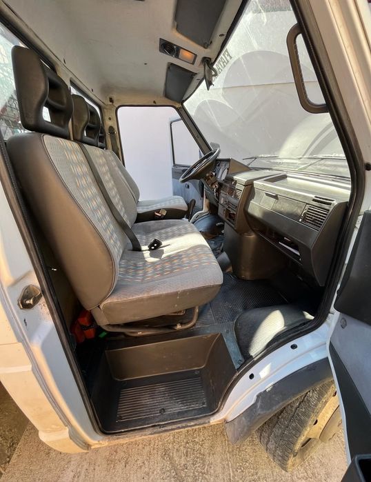 VAND/SCHIMB IVECO DAILY basculabil pe 3 părți