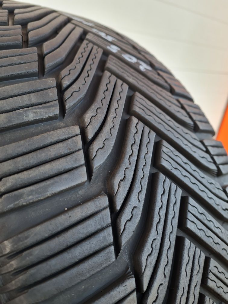 Зимни гуми 4 броя MICHELIN Alpin6 205 50 R17 дот 4419