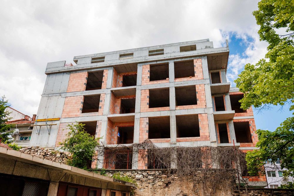 Продава се Тристаен апартамент в Стара Загора, Център - 88 кв.м за 1445 €/кв.м - Снимка #1