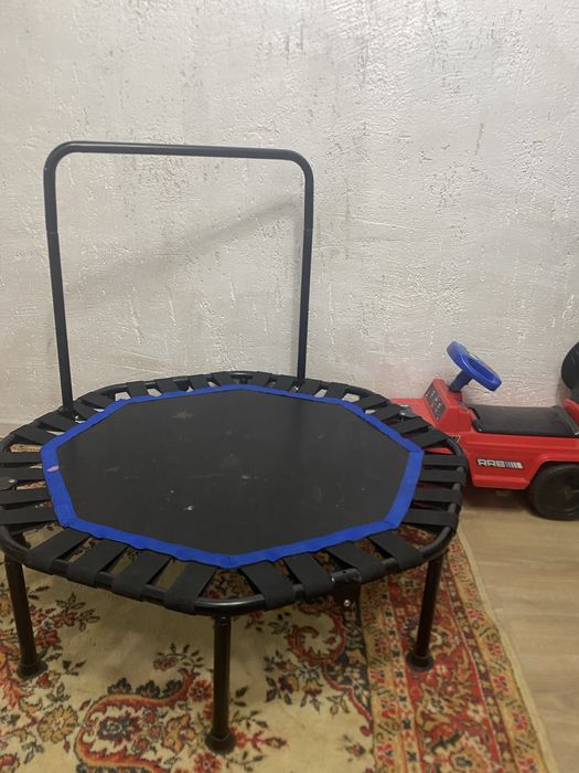 Батут небольшой компактный до 100 кг