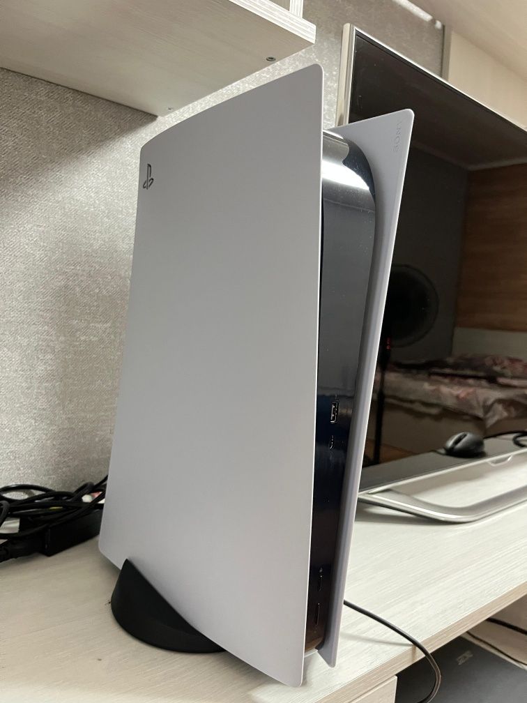 Плейстейшен PS 5