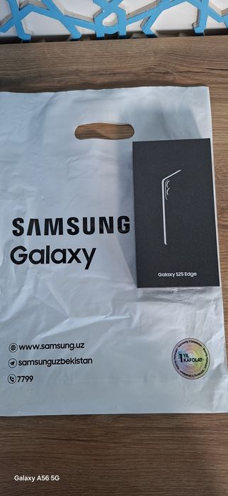 Новый телефон Samsung Galaxy S25 EDGE