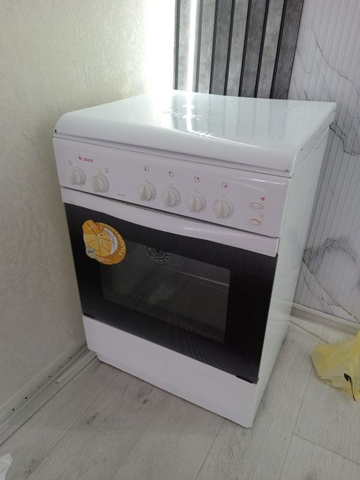 Газ плита б/у состояние отличное