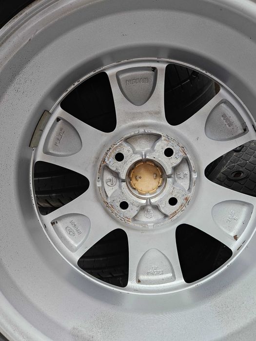 Оригинални лети джанти 15" NISSAN 4x100