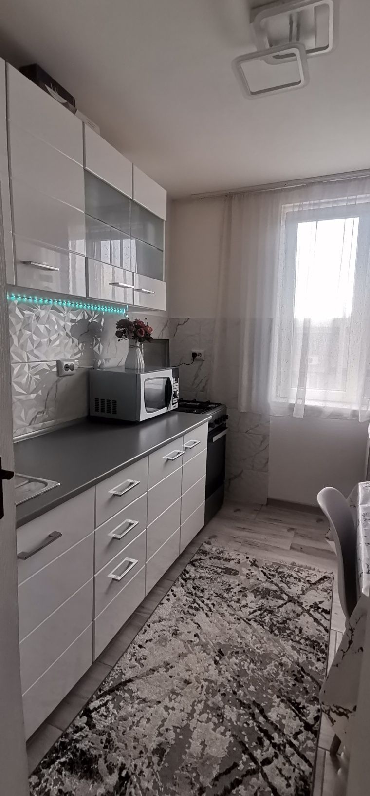 apartamente de vanzare moldova-noua