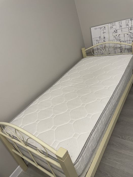 Матрас размер 90*200