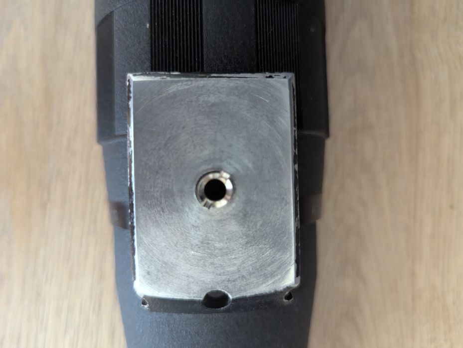 Продавам обективи Enna Munchen 400 mm f4.5 и SMC Pentax-M 50/1.7