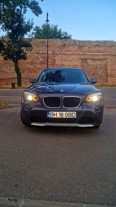 Vand Bmw x1 2.0 diesel automat 177cp sau schimb cu duba