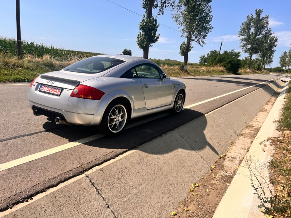 Vand Urgent AUDI TT . 1.8 Turbo  5V Benzina 180 cp . RAR EFECTUAT !