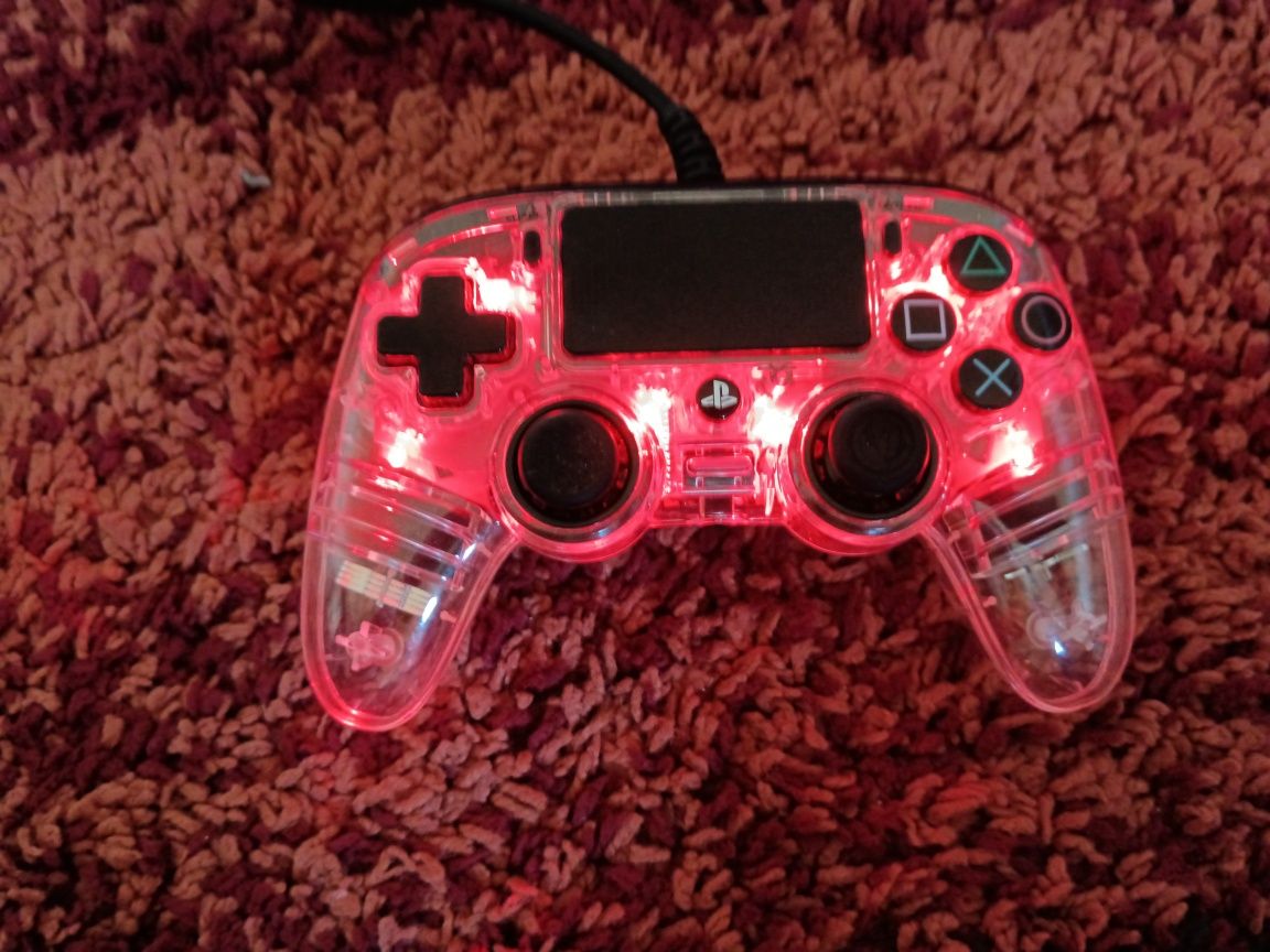 Vând controler nacon