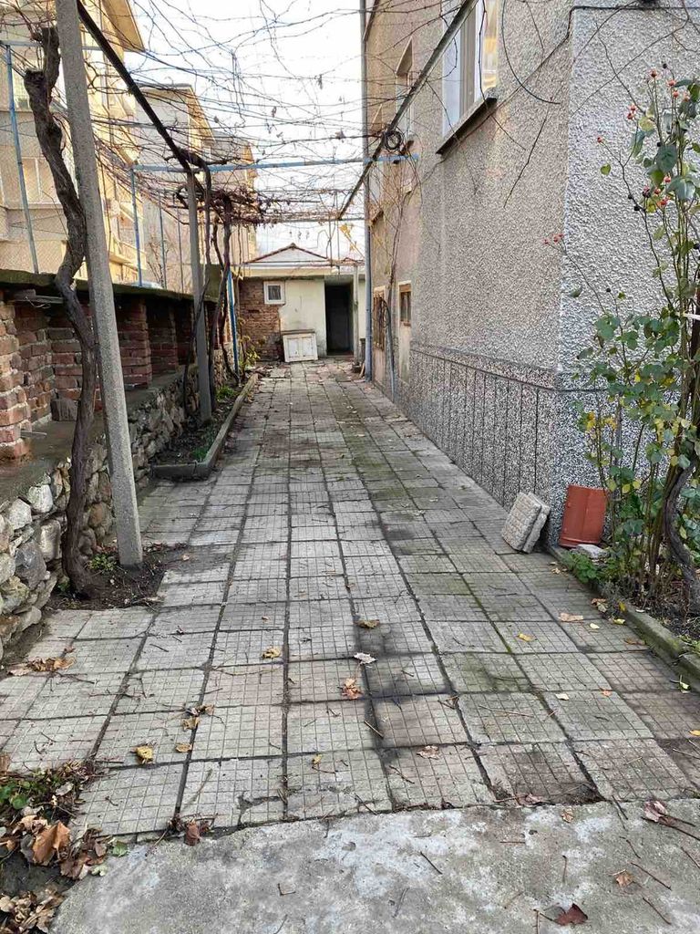 Продава се Етаж от къща в Карлово - 125 кв.м за 1163 €/кв.м - Снимка #4