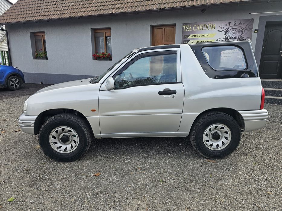 Suzuki Grand Vitara 1.6 , clima , fara rugină