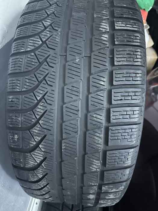 Pirelli 255/45 R19
