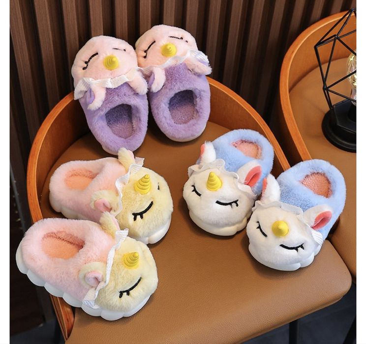 Тапочки новые для девочек