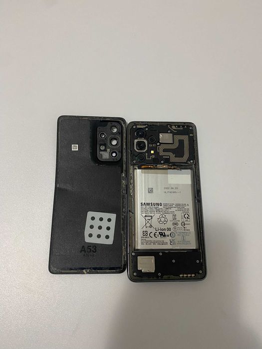 Samsung Galaxy A52 5G piese /placa defecta !