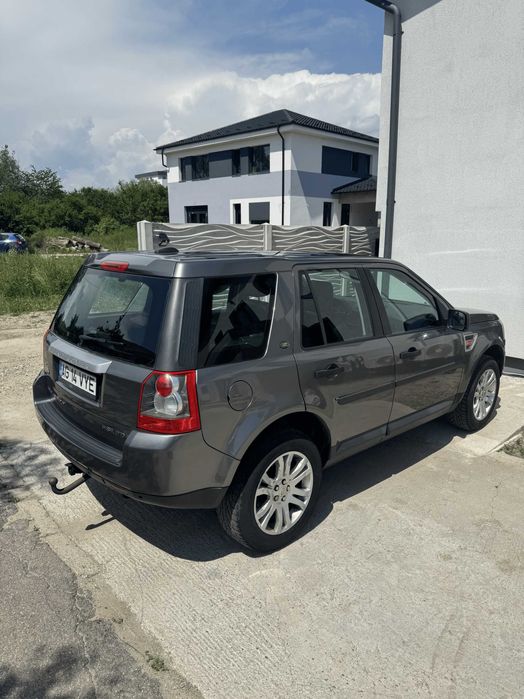 Land Rover Freelander 2