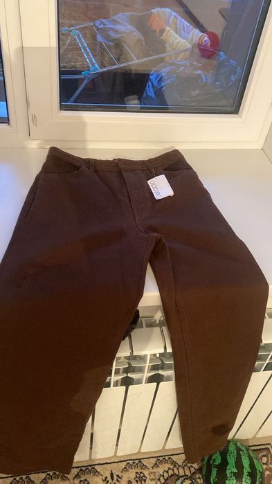 Продам джинсы за 10000  а брола за 12000