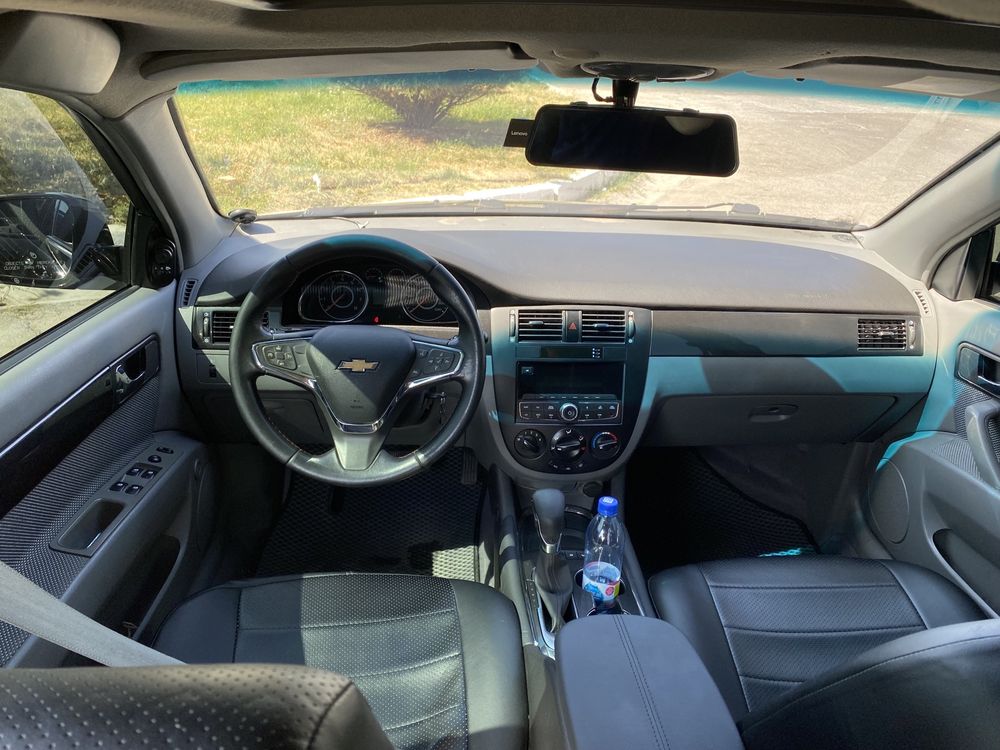 Lacetti Gentra 2022  elegant plus full sotaman