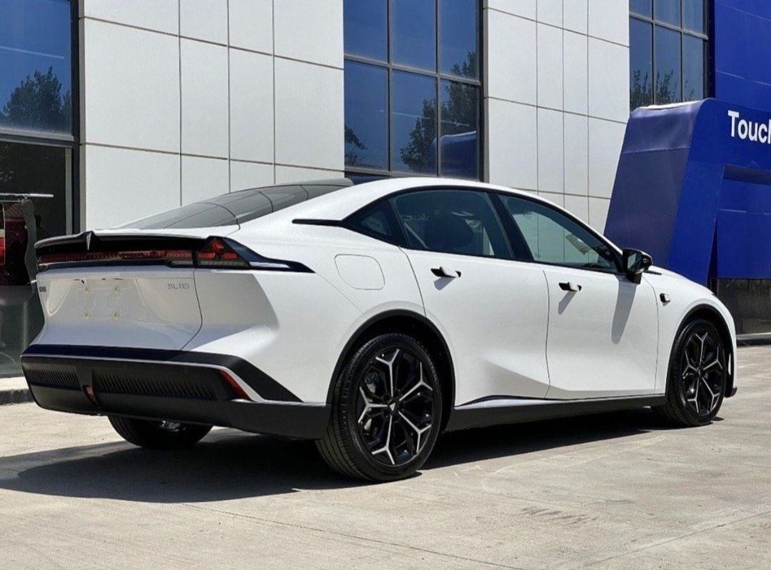 Deepal sl03 hybrid 220 km