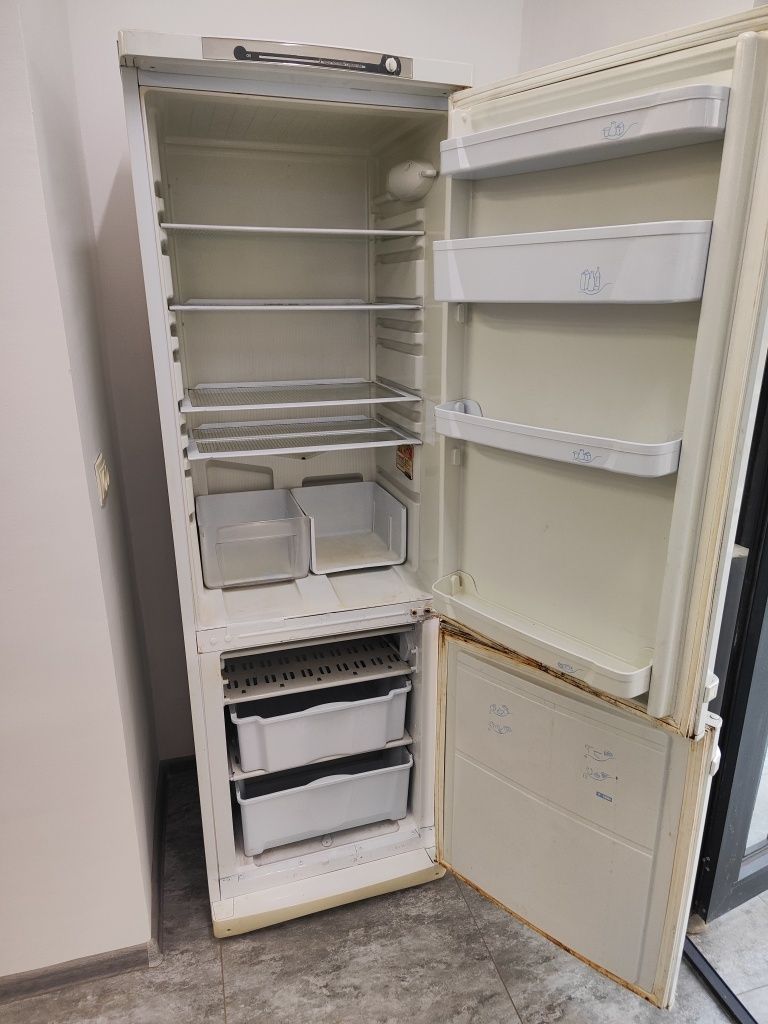 Xolodilnik indesit