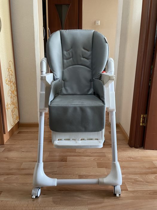 Продам стул для кормления