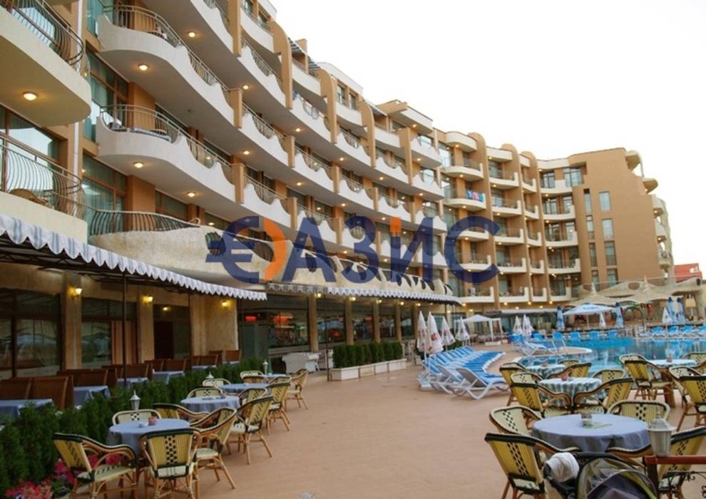 Продава се Двустаен апартамент в к.к. Слънчев бряг - 69 кв.м за 1044 €/кв.м - Снимка #14