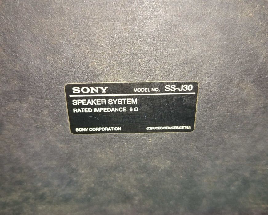 Set 2 boxe SONY 85W 6ohmi model SS-J30