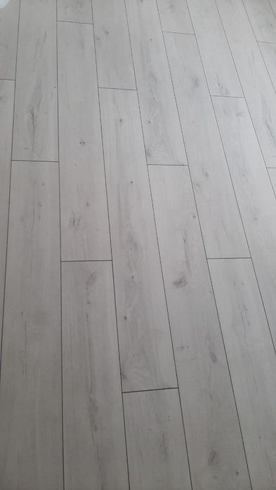 Ламинат Налевой пол ислеймиз