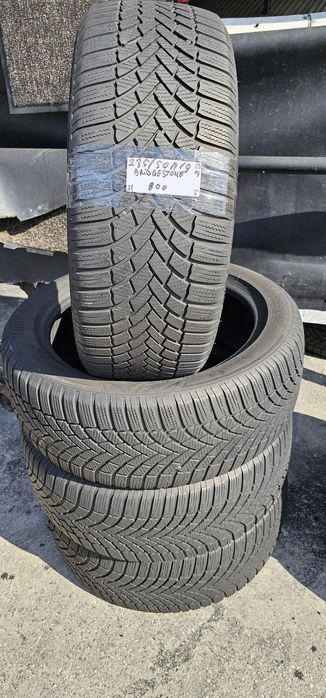 235 50 R 19 Bridgestone iarna