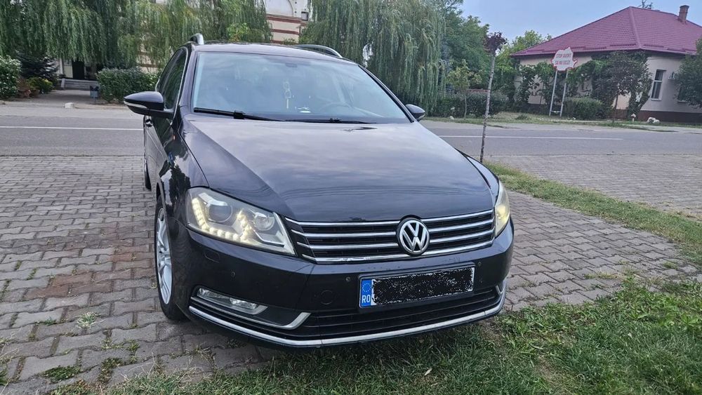 Volkswagen Passat Passat B7 Bixenon adaptiv, NAVI, comenzi volan
