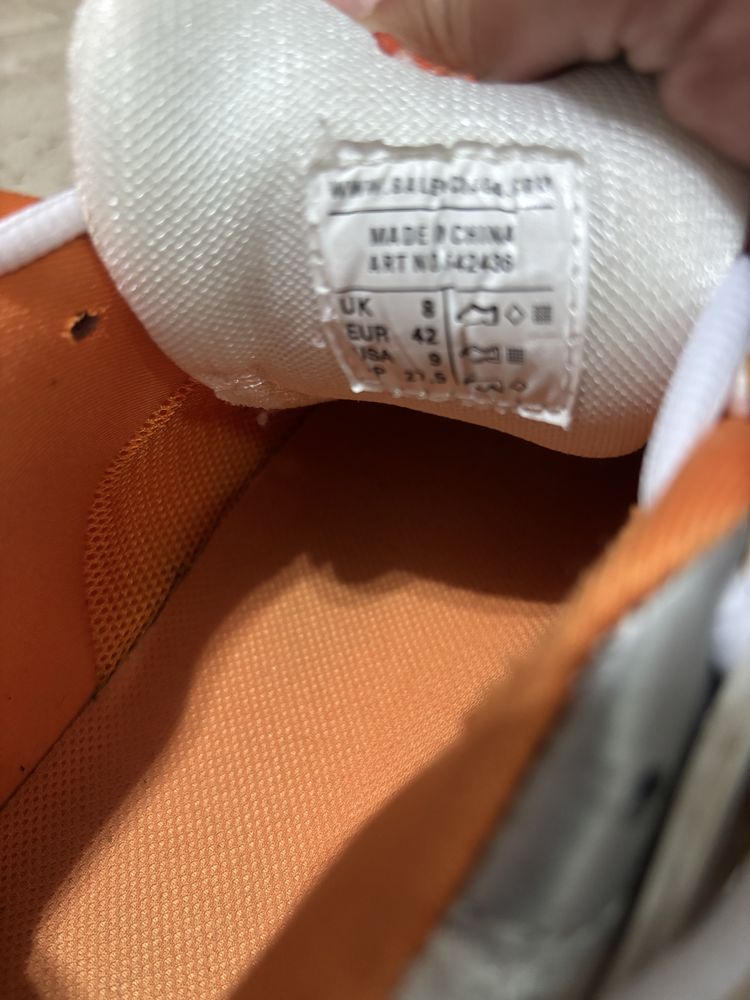 Balenciaga track