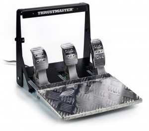 Полный гоночный комлект Thrustmaster.