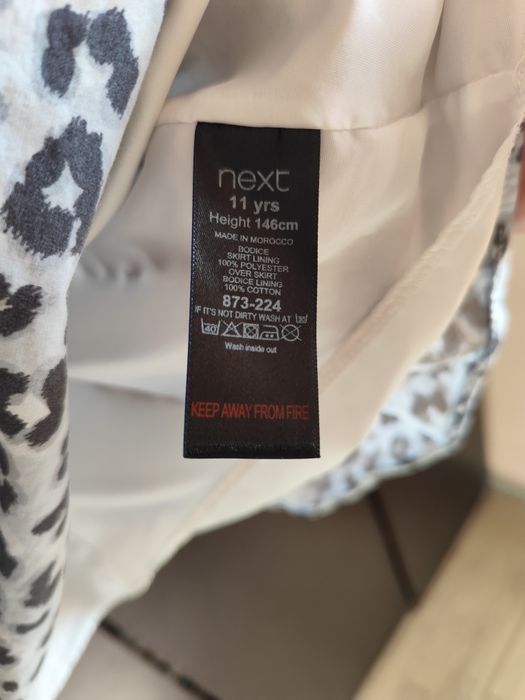 Официална рокля, момиче, 11г., 146 см.