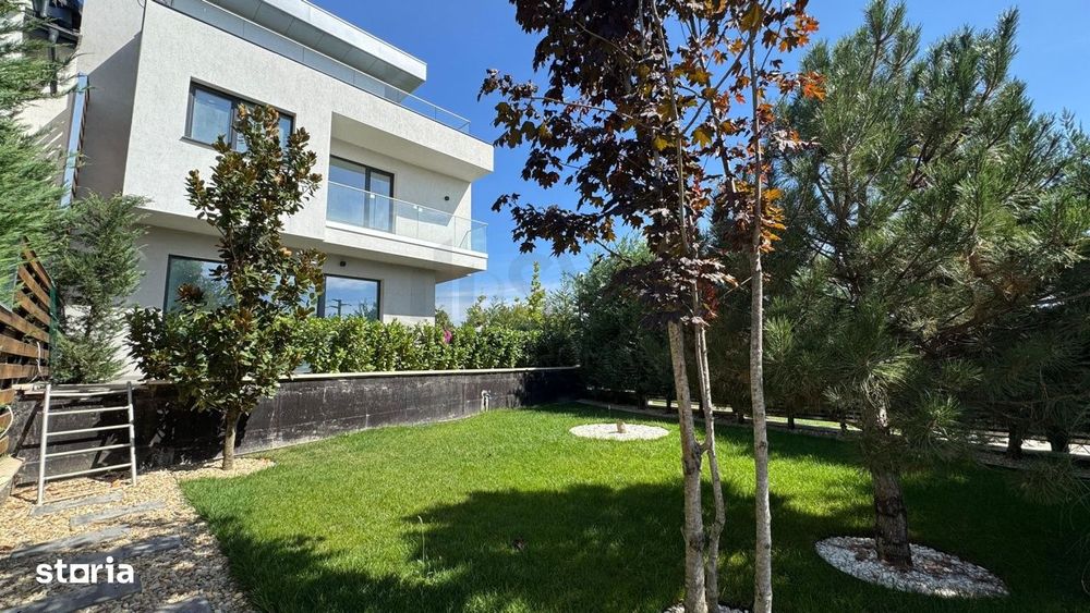 Vile Exclusiviste Langa Lac l Complex Rezidential